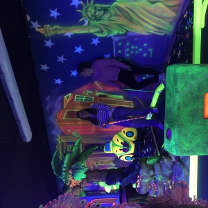 Glow In The Dark Midgetgolf 2023