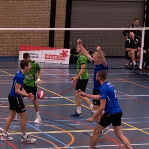 Heren 1 - VC WIK Groot-Ammers HS2