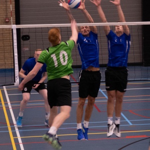 Heren 1 - VC WIK Groot-Ammers HS2