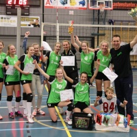 Meisjes B kampioen 2017-2