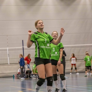 Meisjes B1