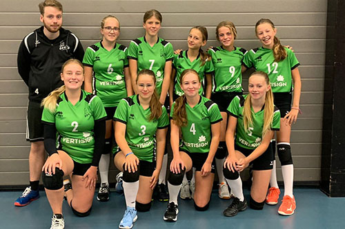 images/teams/thumb/small/teamfoto_MB2_2022.jpg