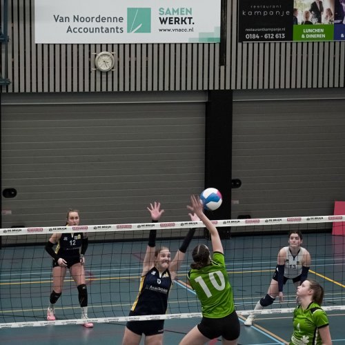 Dames 1 - Donki Sjot DS3