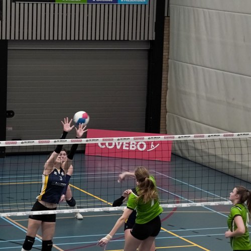 Dames 1 - Donki Sjot DS3