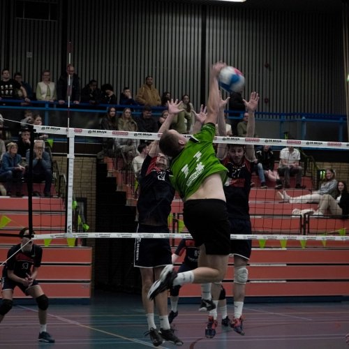 Heren 1 - Next Volley Dordrecht HS3