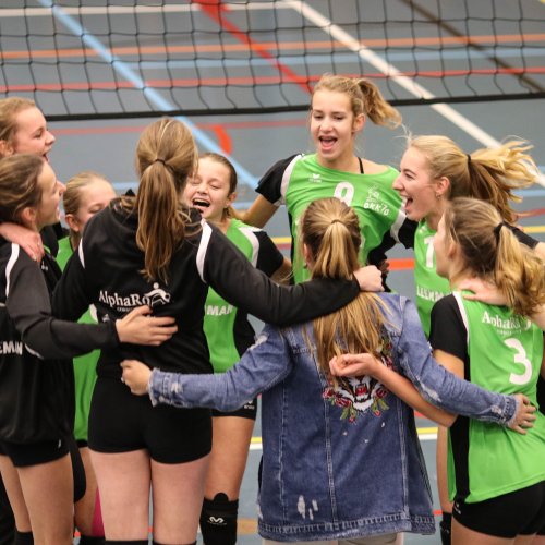 Meisjes B kampioen 2017-2