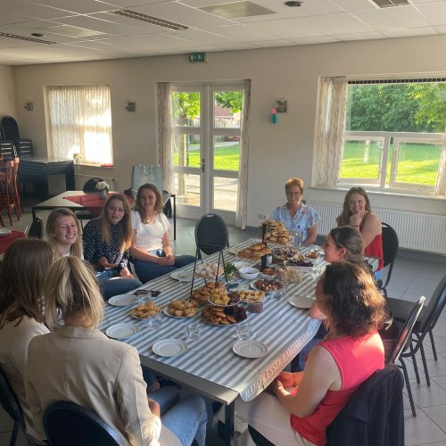 Dames High-Tea 21 mei 2022