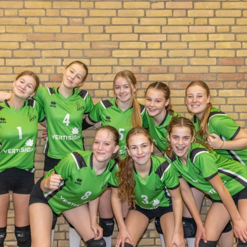 Meisjes B1